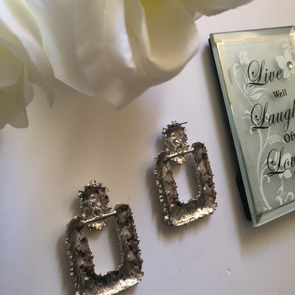 CARLI Silver Textured Square Earrings - Picture 2 of 2